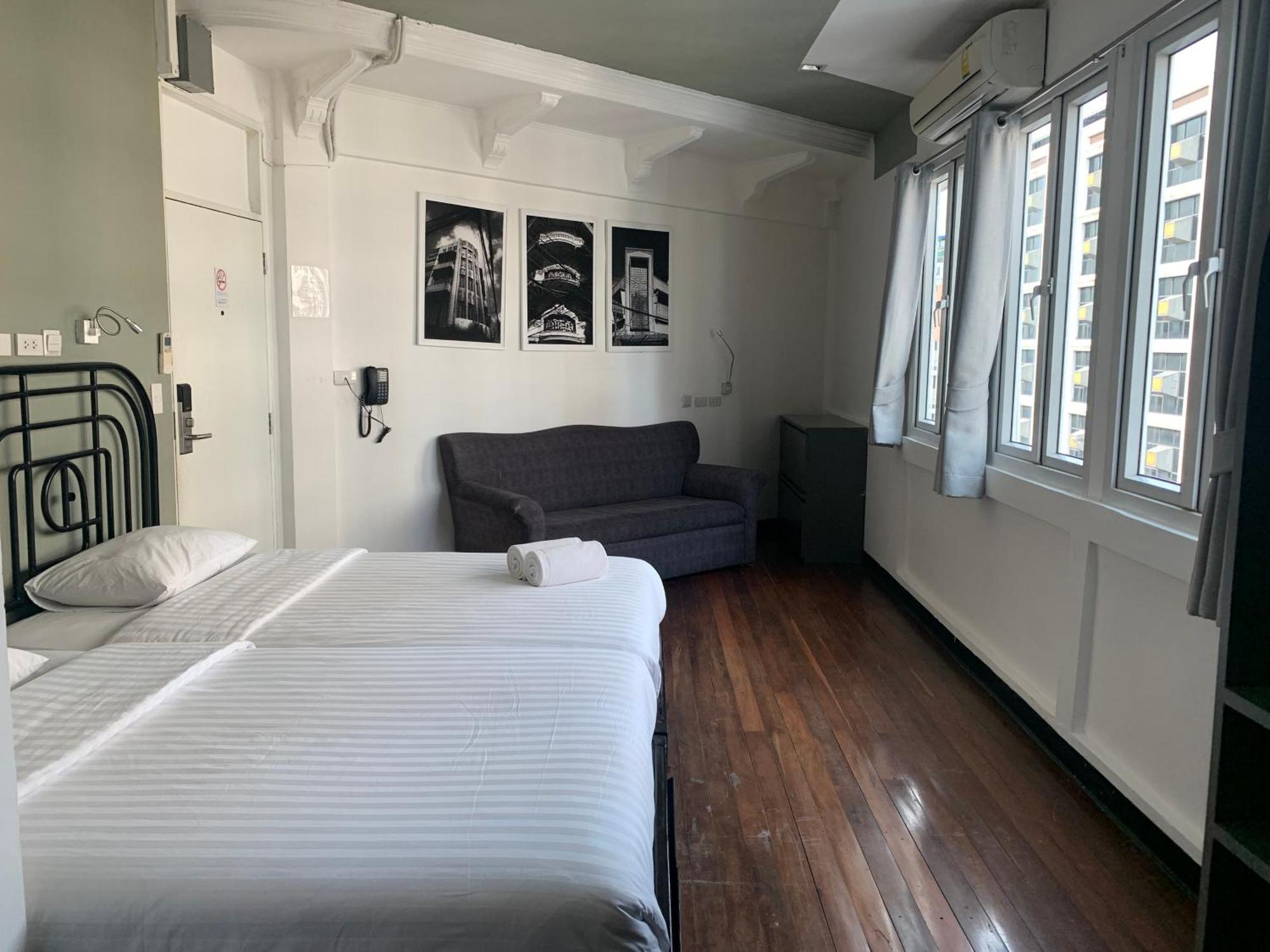 Hotel Cacha Bed Bangkok Esterno foto